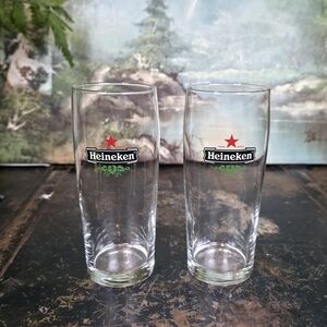 Set of 2 Vintage Heineken Beer Glasses Red Star Hops Leaf Pilsner Barware